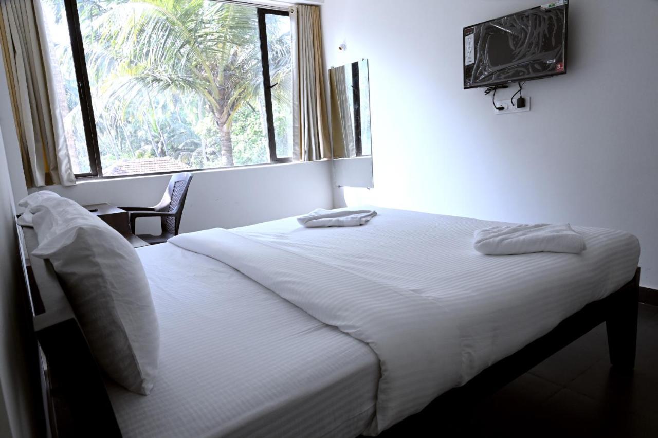 Resort De Goa Calangute Exterior photo